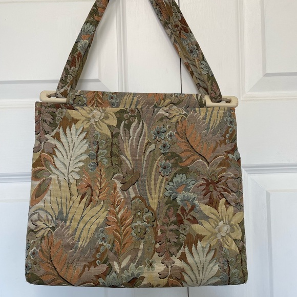 Toby Weston Floral Tapestry Handbag With Adjustable Strap - Picture 2 of 15